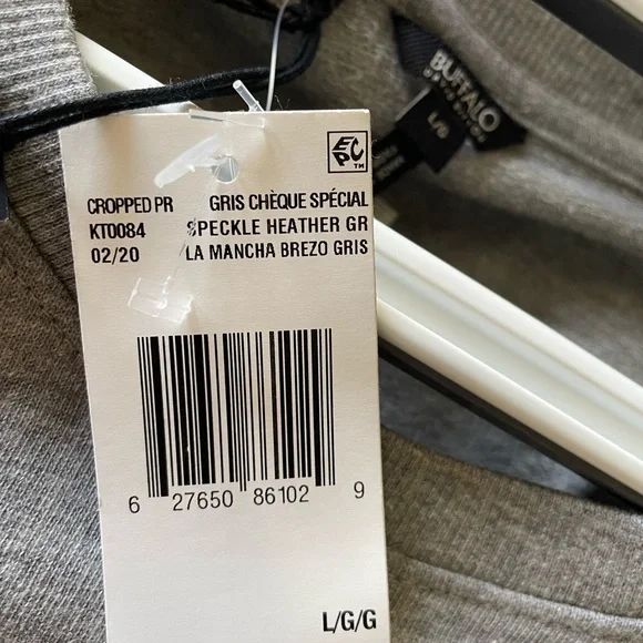 New Sweater with Roses - Picture 3 of 3